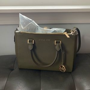 Brand New Michael Kors Bag with tags!